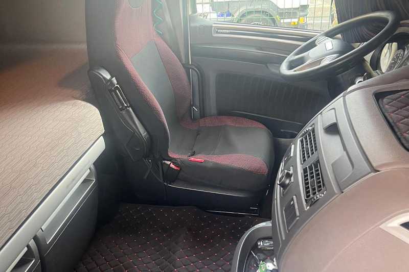 OmecoHub - Immagine DAF XF480FT